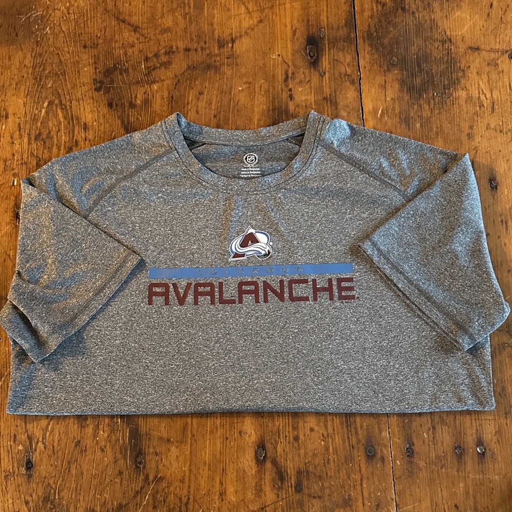 NHL Colorado Avalanche Gray Short Sleeve Performance Tee